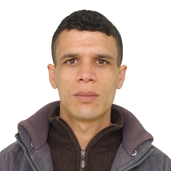Oualid, Мужчина из Алжира, Batna