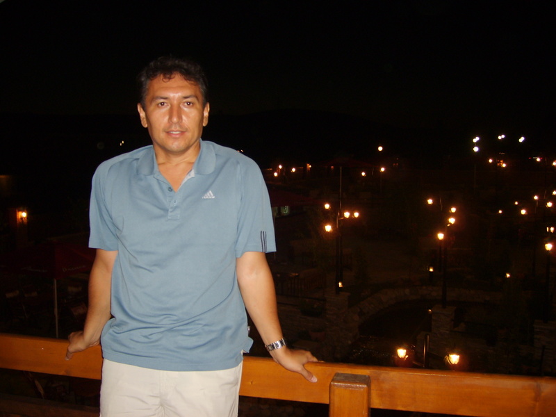 Хочу познакомиться. Engin из Antalya, Турция, 48