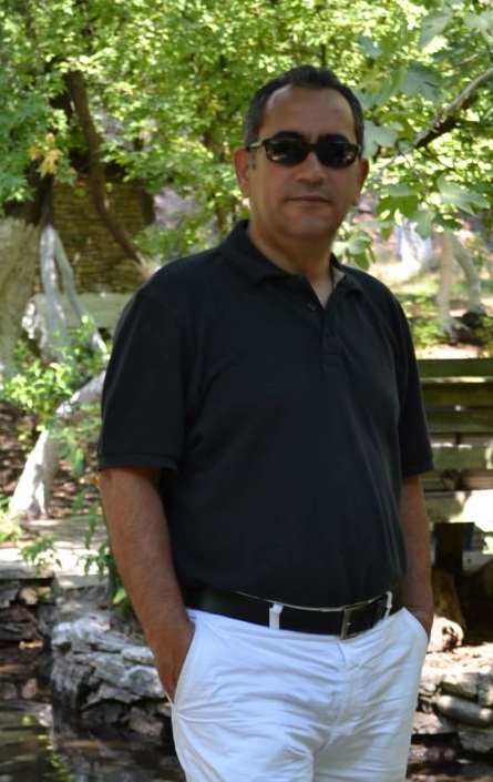 Хочу познакомиться. Mert из Турции, İzmir, 57