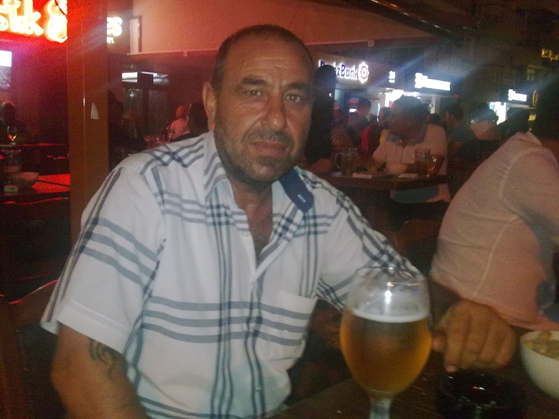 Хочу познакомиться. Abdurrahman из Турции, Izmir, 61
