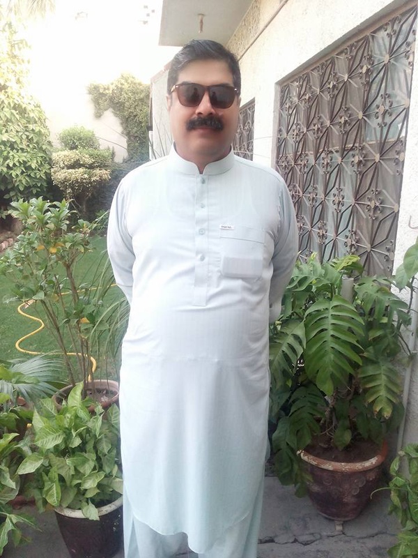 Хочу познакомиться. Khalid из Пакистана, Lahore, 49
