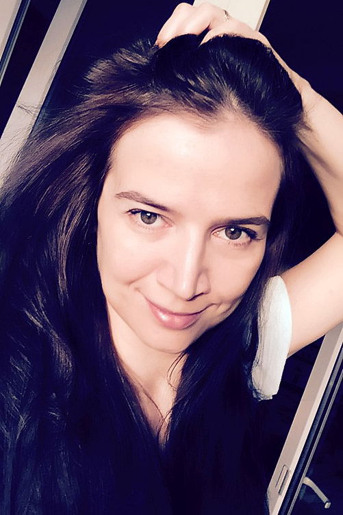 https://i.cuteonly.com/photos/30/1/5w/beautiful-russian-woman-veronika-3080952-1.jpg