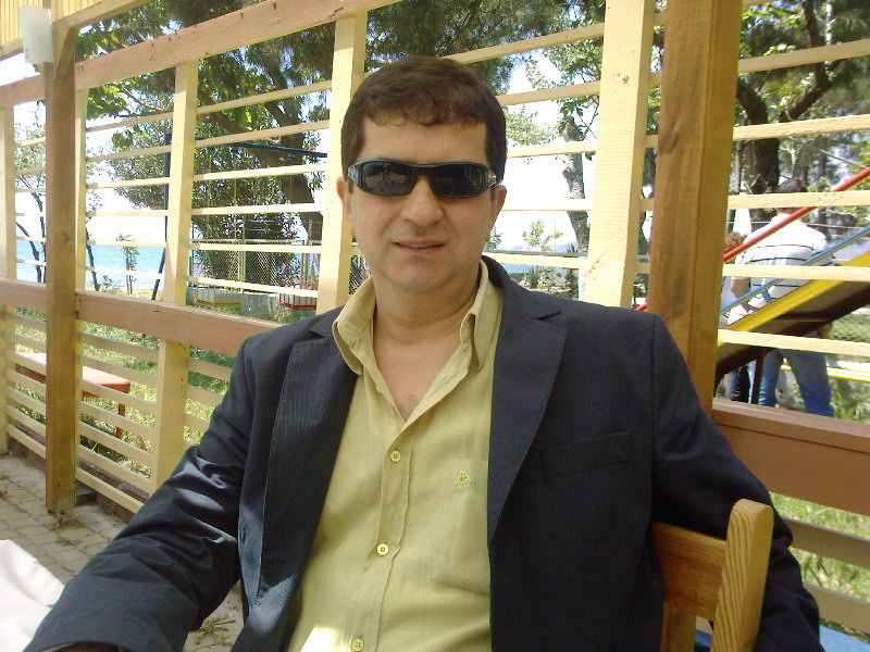 Хочу познакомиться. Cengiz из Bursa, Турция, 52