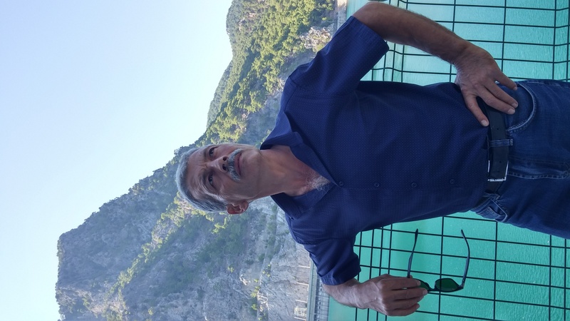 Хочу познакомиться. Yılmaz из Турции, Antalya, 58