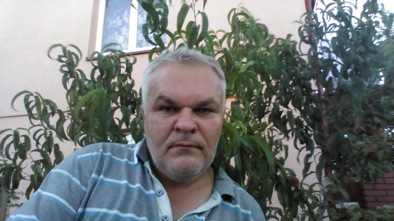 Хочу познакомиться. Mariusz из Польши, Warsaw, 51