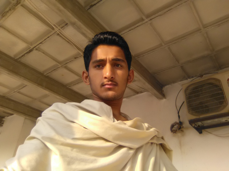 Хочу познакомиться. Muhammad из Пакистана, Lahore, 23