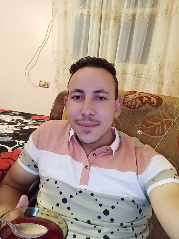 Хочу познакомиться. Omar из Египта, Assuit, 27