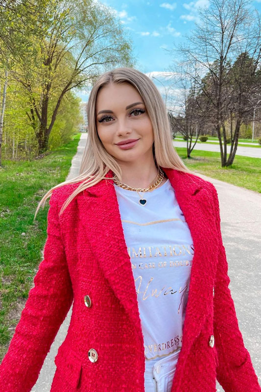 Meet Beautiful Russian Woman Elena 31